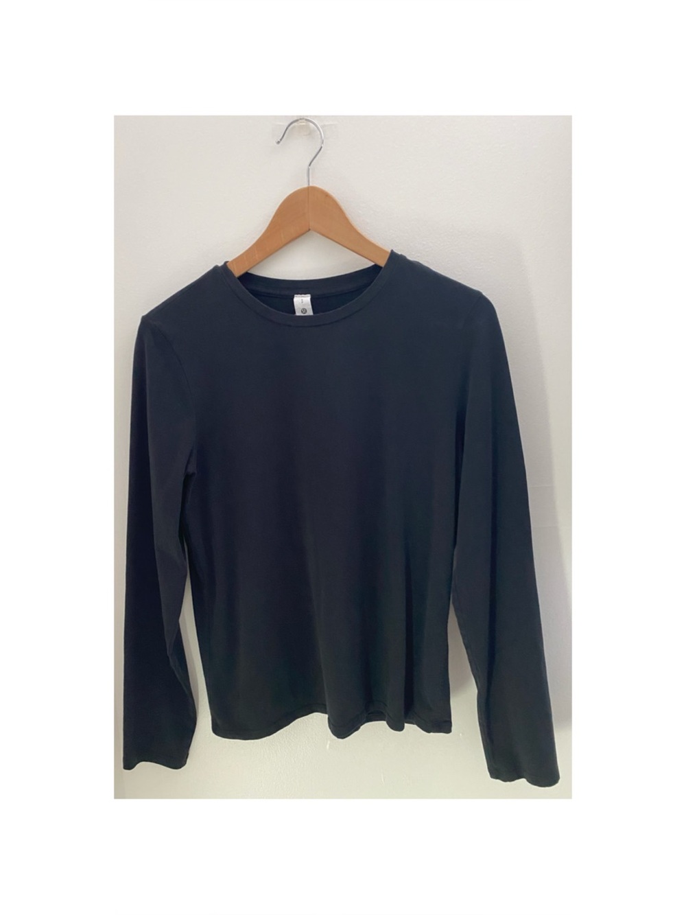 lululemon athletica Black Long-Sleeve Kids Tee
